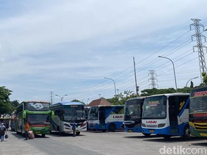 Terminal Purabaya Siapkan Ribuan Armada Bus untuk Libur Nataru 2024