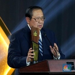 Waspada Dunia Makin Gelap, Begini Analisa SBY & Sri Mulyani!
