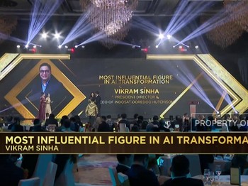 CEO Indosat Ooredoo Raih Most Influential Figure in AI Transformation