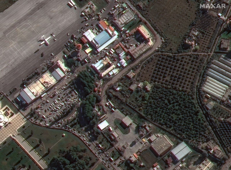 Citra satelit menunjukkan pelabuhan Latakia setelah serangan udara, di Latakia, Suriah, 10 Desember 2024. (via REUTERS/MAXAR TECHNOLOGIES) Citra satelit menunjukkan pelabuhan Latakia setelah serangan udara, di Latakia, Suriah, 10 Desember 2024. (via REUTERS/MAXAR TECHNOLOGIES)