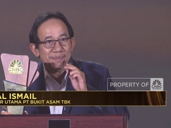 Video: Dirut Bukit Asam Raih Best CEO in Energy Company