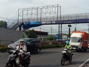 Waspada! Ada Pembongkaran JPO Jalan Jendral Ahmad Yani Utara Kota Malang
