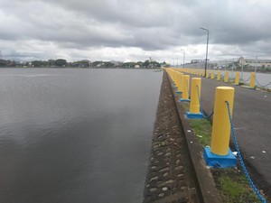 2 Pintu Air Waduk Tunggu Pampang Dibuka, Status Naik Siaga