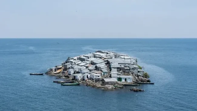 Heboh Pulau Kecil Migingo: Terpadat di Dunia ada Bar dan Rumah Bordil