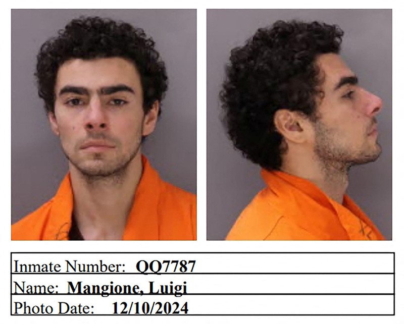UNITEDHEALTH-CEO/ Luigi Mangione, 26, a suspect in the New York City killing of UnitedHealth executive Brian Thompson, arrives for an extradition hearing at Blair County Court House in Hollidaysburg, Pennsylvania, U.S. December 10, 2024. REUTERS/Matthew Hatcher