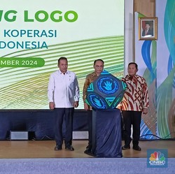 Kemenkop Luncurkan Logo Baru, Budi Arie: Semangat Membangun Koperasi!