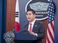Siapa Kim Yong Hyun, Mantan Menhan Korsel yang Coba Bunuh Diri?