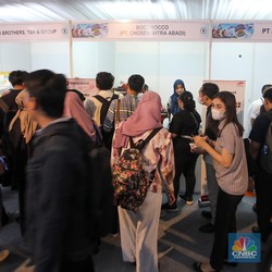 Besok Hari Terakhir Job Fair di Kemnaker, Para Pencari Kerja Merapat!