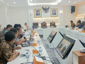 Kemenag Buka Lelang Pesawat Haji 2025, Minta Layanan Prioritas Lansia