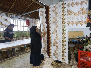 Kisah Wanita Berdayakan Warga Konkep Lewat Batik, Raup Cuan Puluhan Juta