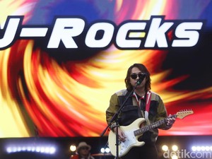 J-Rocks Ungkap Rahasia Bertahan 20 Tahun: Wibu!