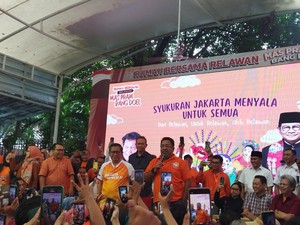 Rano Karno Siap Bantu Warga Korban Banjir Rob dan Kebakaran di Jakarta