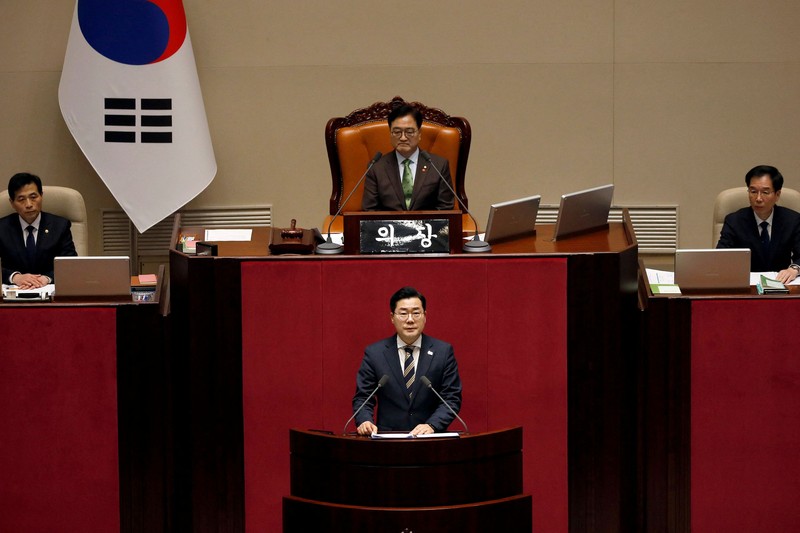 Suasana saat berlangsungnya sesi pleno pemungutan suara pemakzulan Presiden Yoon Suk Yeol di Majelis Nasional di Seoul, Korea Selatan, Sabtu (14/12/2024). (Woohae Cho/Pool via REUTERS) Suasana saat berlangsungnya sesi pleno pemungutan suara pemakzulan Presiden Yoon Suk Yeol di Majelis Nasional di Seoul, Korea Selatan, Sabtu (14/12/2024). (Woohae Cho/Pool via REUTERS)
