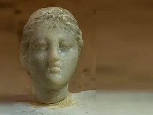 Wajah Asli Cleopatra Dibongkar Arkeolog, Timbulkan Perdebatan