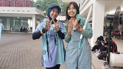 Shawol Pakai Jersey Arsenal Buat Minho SHINee di HUT Ke-23 Transmedia