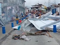 Badai Terkuat Satu Abad Hantam Mayotte Prancis, Ribuan Orang Tewas