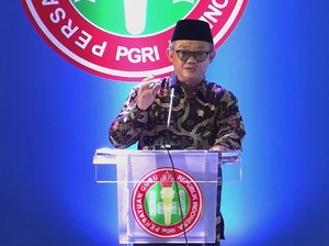 Minta Maaf soal Tunjangan Guru, Menteri Muti: Belum Sebanyak yang Diharapkan