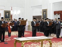 Sah! Prabowo Lantik Ketua-Dewas KPK Baru Periode 2024 - 2029