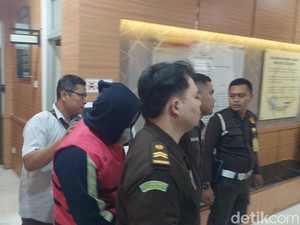 Kejari Tahan ASN Pemkot Cimahi yang Diduga Korupsi