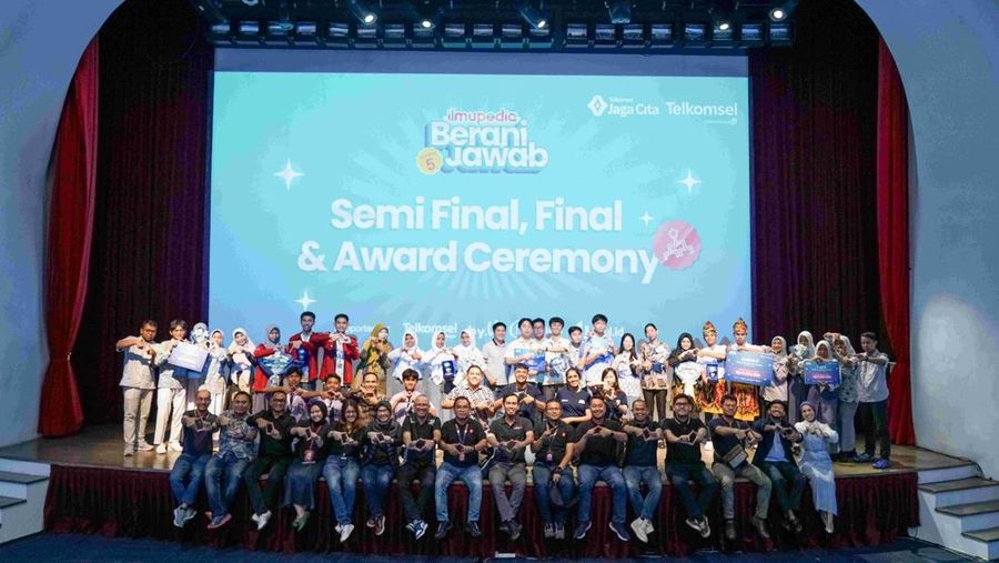 Telkomsel kembali menghadirkan kompetisi cerdas cermat tahunan, 'Ilmupedia Berani Jawab (IBJ) Season 5', yang melibatkan pelajar SMA/sederajat dari seluruh Indonesia.