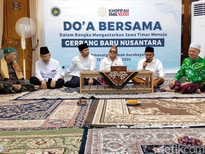 Jaringan Kiai-Santri Doa Bersama Jatim Menuju Gerbang Baru Nusantara