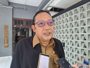 Daging Ayam di Mataram Meroket Rp 45 Ribu pe Kg, Disdag Duga Permainan Harga