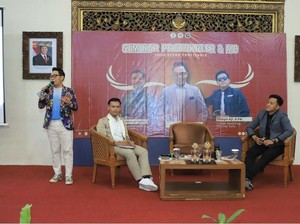 Seminar Your Speak Profitable: Wadah Kreativitas Mahasiswa UIN Surakarta