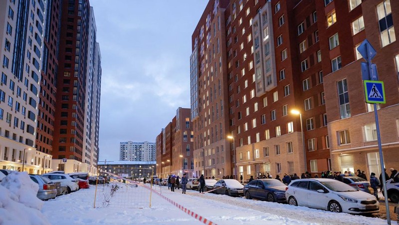 A view shows a scene of an explosion in which, according to Russia's investigative committee, Russian general Igor Kirillov, in charge of nuclear protection forces, and his assistant were killed, in Moscow, Russia December 17, 2024.  REUTERS/Maxim Shemetov