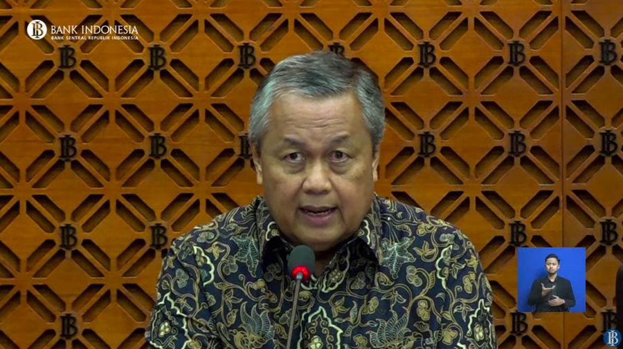 Gubernur Bank Indonesia, Perry Warjiyo saat memberikan Pengumuman Hasil Rapat Dewan Gubernur Bulanan Bulan Desember 2024. (Tangkapan Layar Youtube Bank Indonesia)