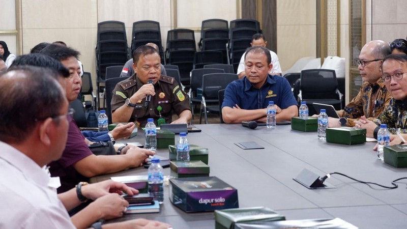 Rapat perdana Kelompok Kerja (Pokja) Devisa Hasil ekspor, Pokja Devisa Pembayarn Impor dan Pokja Sektor Jasa Desk Koordinasi Penerimaan Devisa Negara.  (Dok Kejagung RI)