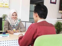 Foto: Ilustrasi aktivitas di salah satu kantor BPRS Harta Insan Karimah. (Dokumentasi BPRS Harta Insan Karimah)
