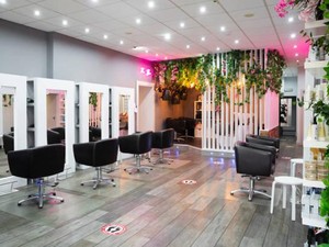 7 Salon Khusus Wanita di Jakarta, Tempatnya Eksklusif Bikin Nyaman