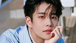MJ Jadi Member Terakhir ASTRO yang Lanjut Kontrak dengan Fantagio