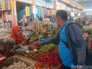 Pasokan dan Harga Bahan Pokok di Lamongan Aman Jelang Nataru 2025