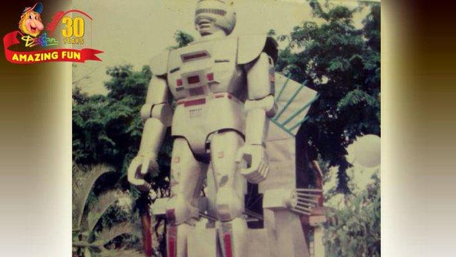 Patung Robot Gaban dan Genzi zarbogar. (X/ancoltmnimpian)