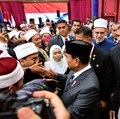 Program Makan Bergizi Gratis Diejek Profesor, Prabowo Heran