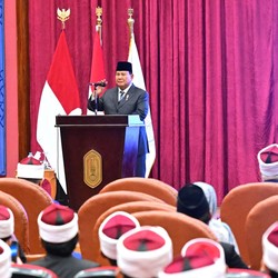 Prabowo di Depan Ribuan Pelajar Al-Azhar: Contohlah Gus Dur!