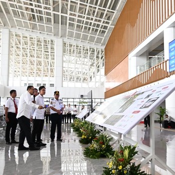 Beroperasi 24 Desember, Wapres Gibran Tinjau Stasiun Whoosh Karawang
