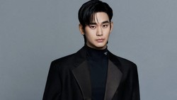 Gantengnya Kim Soo Hyun Jadi Brand Ambassador Prada, Susul Byeon Woo Seok
