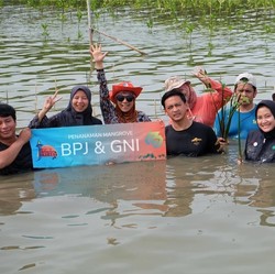 GNI Dukung Keberlanjutan Lingkungan Lewat Penanaman Mangrove
