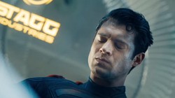 Superman Terlalu Kiri, Jadi Dosa di Mata Kanan