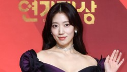 Adu Gaya Artis di SBS Drama Awards 2024, Park Shin Hye Hingga Jeon Mi Do