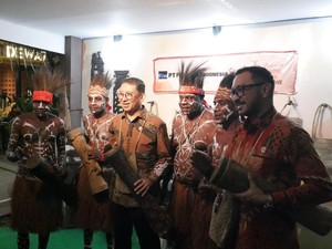 Kemenbud Gelar Festival Noken, Fadli Zon Ungkap Pentingnya Pelestarian Warisan Budaya