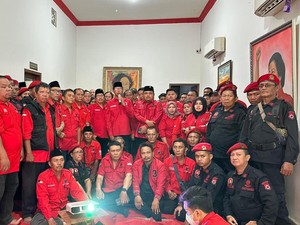 Banteng Surabaya Dukung PDIP Pemecatan Jokowi, Gibran dan Bobby Nasution
