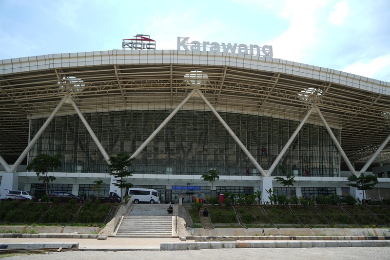 Pastikan Kelancaran Mobilitas Libur Nataru, Wapres Tinjau Proyek Stasiun KCIC Karawang. (Biro Setwapres RI)
