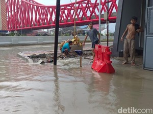 Sambirejo Solo Banjir, Warga Keluhkan Gorong-gorong Proyek Simpang Joglo