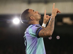 Crystal Palace Vs Arsenal: Gitu Dong, Jesus