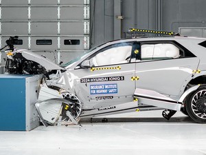 Kata Siapa Bahaya? Ini Daftar Mobil Listrik Teraman di Dunia 2024