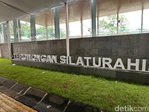 Jemaat Misa Natal Bisa Lewat Terowongan Silaturahim dari Istiqlal-Katedral
