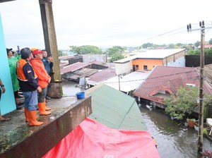 Perumahan di Antang Makassar Banjir hingga Atap Imbas Cuaca Ekstrem 5 Hari